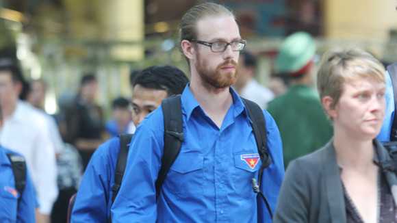 Niềm tự hào riêng giữa nỗi buồn chung ảnh 4