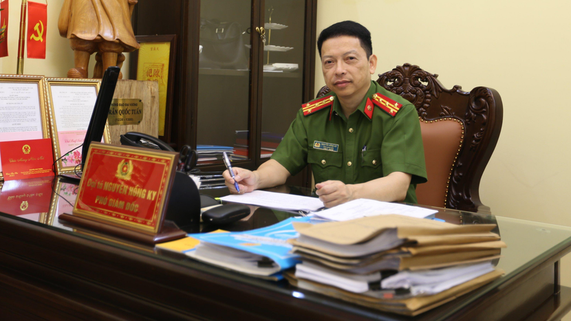 Đại tá Nguyễn Hồng Ky - Phó Giám đốc CATP Hà Nội Đại tá Nguyễn Hồng Ky - Phó Giám đốc CATP Hà Nội