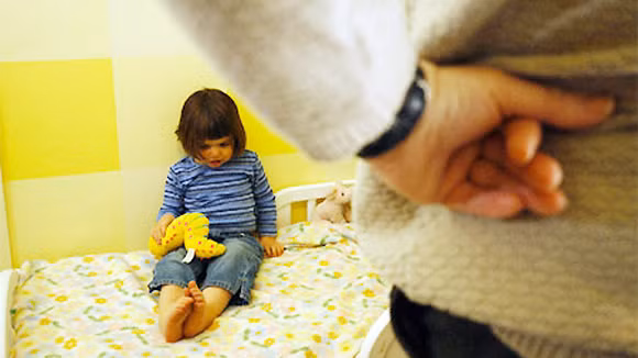 Đừng say xỉn rồi trút xuống đầu con cái ảnh 1