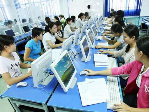 Việt Nam là quốc gia có tỷ lệ người dùng Internet cao nhất Đông Nam Á và nằm trong Top 20 của thế giới