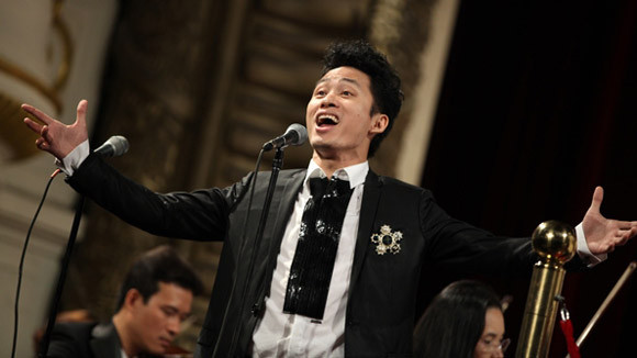 Ca sỹ Tùng Dương: Muốn ra Trường Sa cùng “Nơi đảo xa” ảnh 1 Ca sỹ Tùng Dương: Muốn ra Trường Sa cùng “Nơi đảo xa” ảnh 1