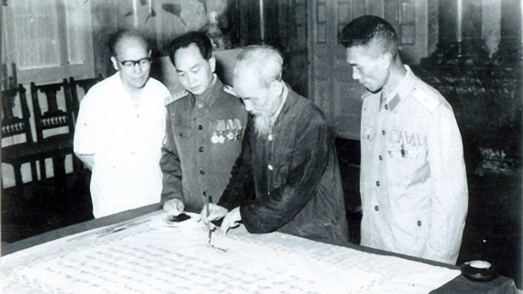 Giáo sư Hoàng Minh Giám - Một cộng sự được Bác Hồ tin cậy ảnh 2