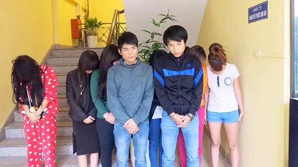 Những chiêu lừa "kinh điển" của gái bán hoa ảnh 5