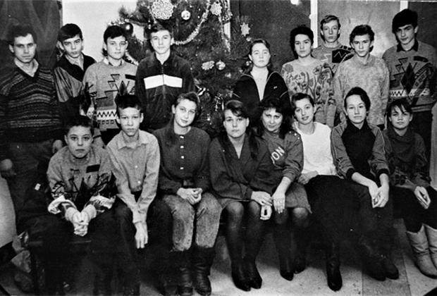 Các học sinh của trường phổ thông số 25 bị bắt làm con tin Các học sinh của trường phổ thông số 25 bị bắt làm con tin