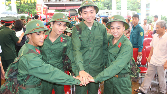 Công chức, viên chức sẽ thực hiện nghĩa vụ quân sự ảnh 1 Công chức, viên chức sẽ thực hiện nghĩa vụ quân sự ảnh 1