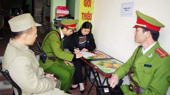 Phòng, chống vi phạm về pháo: Tuyên truyền tận nơi, ký cam kết tại chỗ ảnh 1