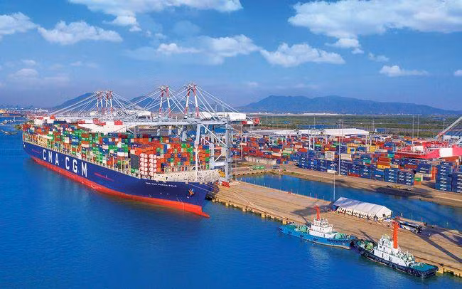 Xuất khẩu của Việt Nam đang trên đà khởi sắc, góp phần vào tốc độ tăng trưởng cao GDP của Việt Nam