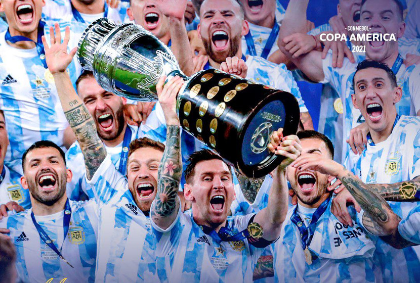 Messi vừa mới vô địch Copa America tháng trước Messi vừa mới vô địch Copa America tháng trước