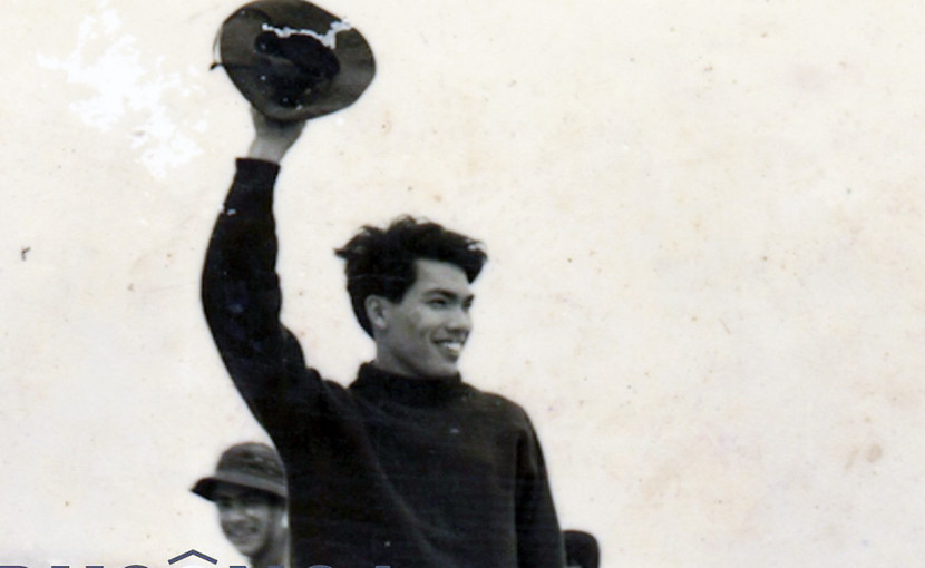 Một trong những bức ảnh tư liệu tiêu biểu thời tuổi trẻ gia nhập quân đội của Trần Tiến trong phim