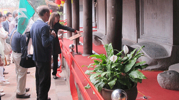 Văn Miếu - Quốc Tử Giám đón Bằng công nhận Di sản tư liệu thế giới ảnh 1