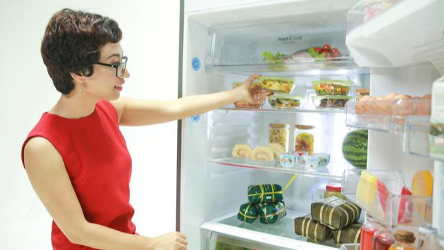 Thực phẩm cần được sơ chế và vệ sinh sạch sẽ trước khi bảo quản trong tủ lạnh Thực phẩm cần được sơ chế và vệ sinh sạch sẽ trước khi bảo quản trong tủ lạnh