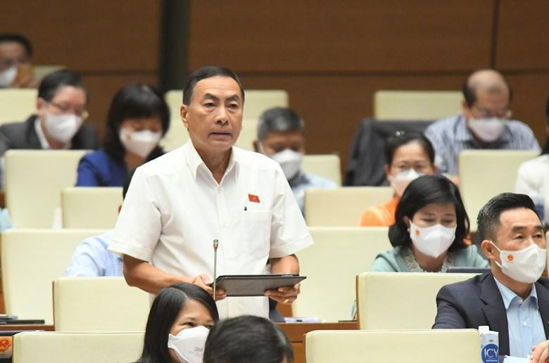 Đại biểu Phạm Văn Hòa (Đoàn Đồng Tháp)