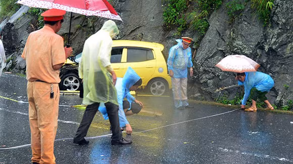 Sớm làm rõ nguyên nhân tai nạn ảnh 1