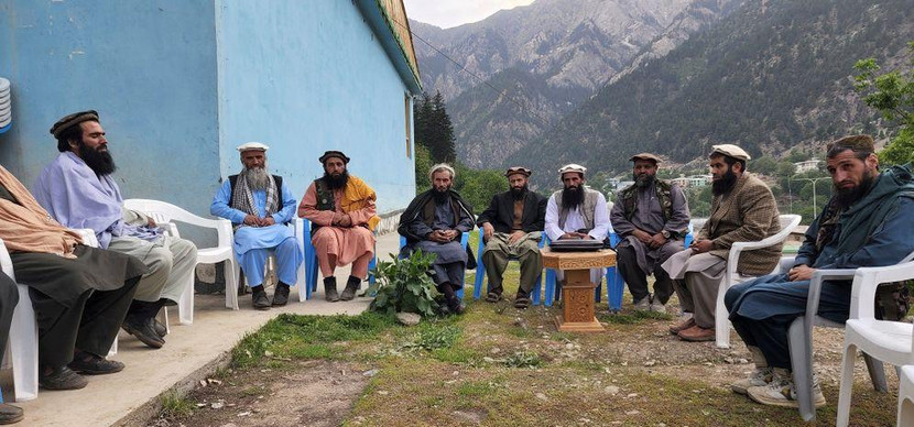 Thủ lĩnh Taliban ở Kamdesh cùng đại diện các bộ tộc ở Parun đàm phán về tranh chấp nguồn nước