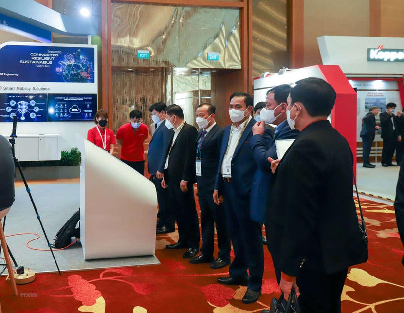 Đoàn Việt Nam tham dự Hội nghị Thượng đỉnh các thành phố thế giới năm 2022