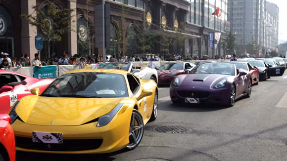 Trung Quốc “chảy máu” nhà giàu ảnh 1