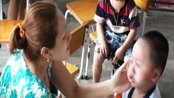 Hành hạ trẻ em: Tàn ác hơn thú dữ ảnh 1