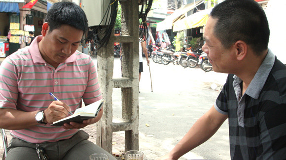 Đua nhau "ăn cắp", bán cả "vịt trên trời"! ảnh 1