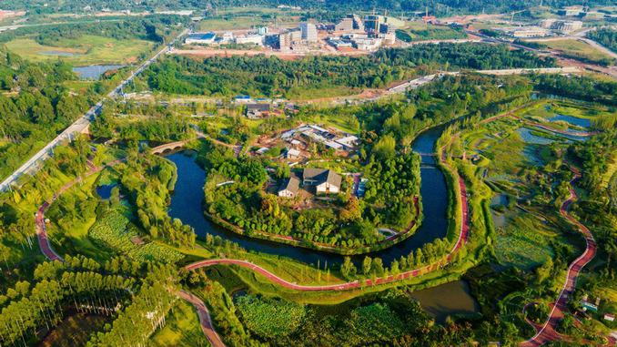 Các sông hồ, kênh rạch tự nhiên uốn khúc cùng các vùng đất ngập nước ở “thành phố bọt biển” sẽ giúp chống lại biến đổi khí hậu và bảo tồn đa dạng sinh học Các sông hồ, kênh rạch tự nhiên uốn khúc cùng các vùng đất ngập nước ở “thành phố bọt biển” sẽ giúp chống lại biến đổi khí hậu và bảo tồn đa dạng sinh học