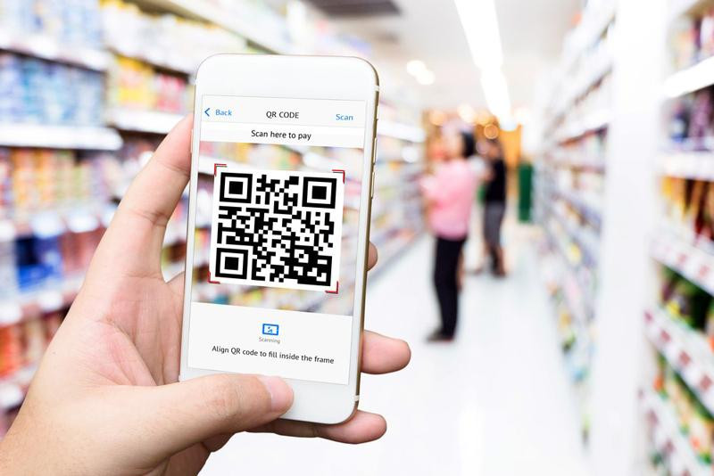 Quét mã QR để quản lý thông tin khách mua hàng trong bối cảnh dịch bệnh phức tạp