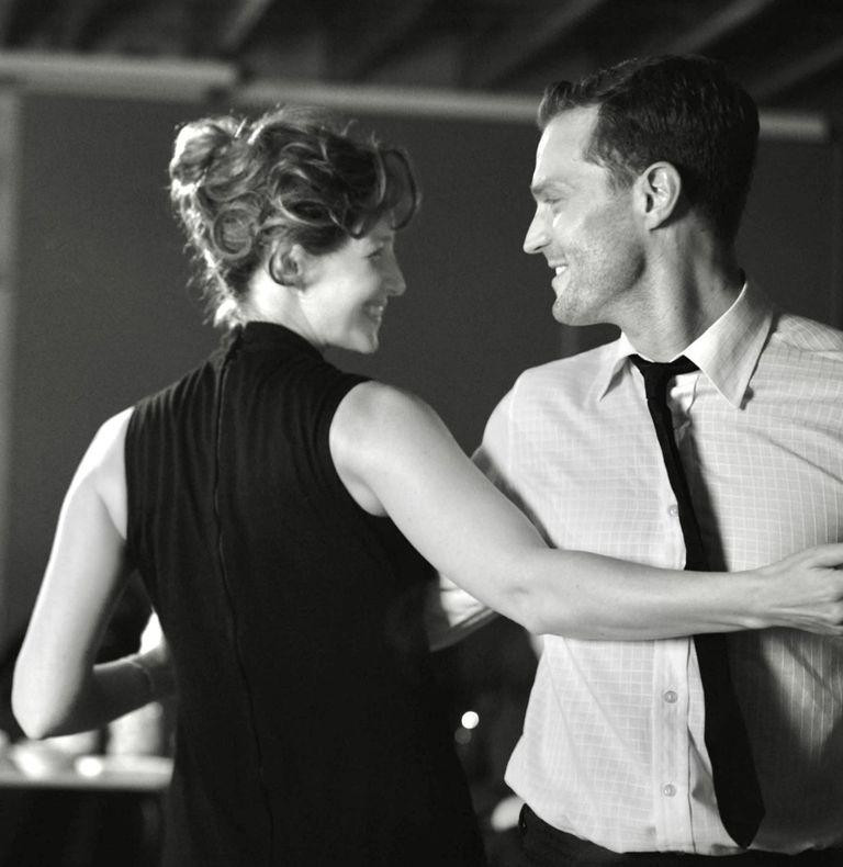 Cảnh trong phim đen trắng “Belfast” được khen ngợi tại TIFF 2021