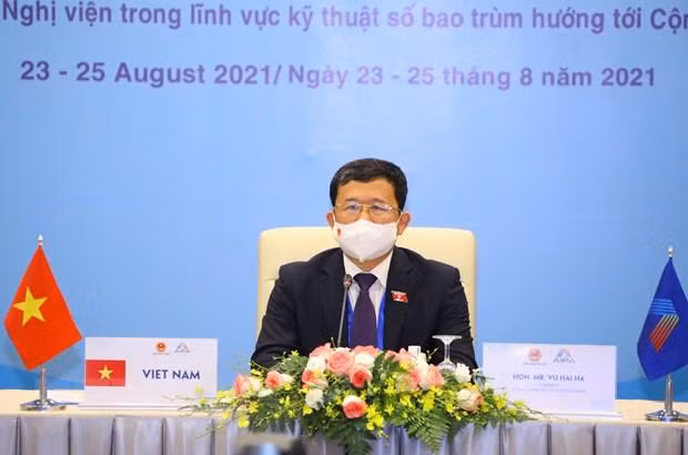 Chủ nhiệm Ủy ban Đối ngoại của Quốc hội Việt Nam Vũ Hải Hà phát biểu tại phiên họp