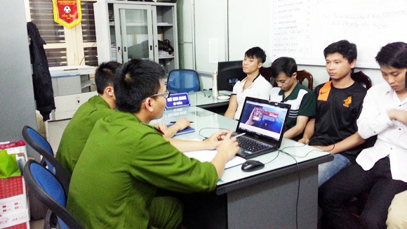 Tải phim sex, 800.000 người bị móc sạch tài khoản ảnh 1