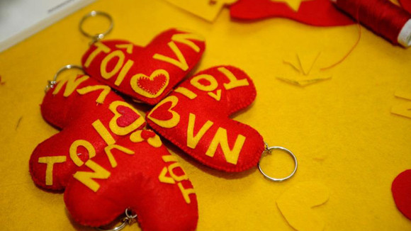 Tự tay làm quà tặng Trường Sa ảnh 8