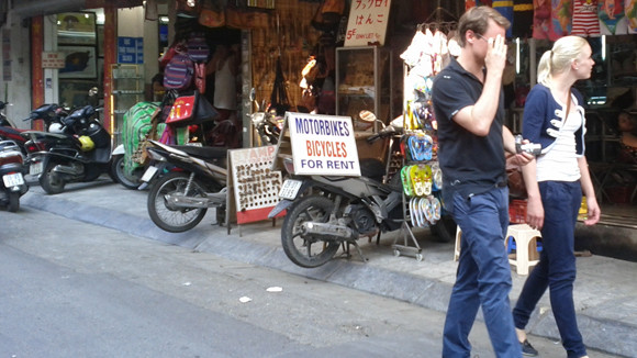 Thuê xe du lịch, lắm mối nguy nan ảnh 1