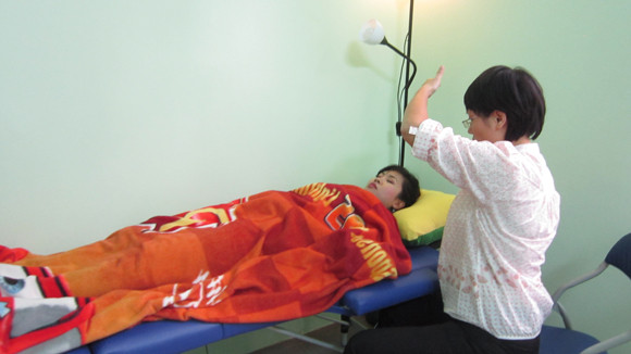 Những khoá học thôi miên giá “khủng” ảnh 1