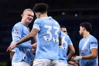 Man City lại khiến Arsenal thấp thỏm nỗi ám ảnh về nhì