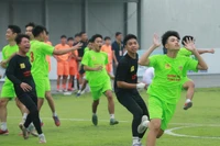 Nghẹt thở hạ Tân Lập, trường Phúc Thọ vào top 16