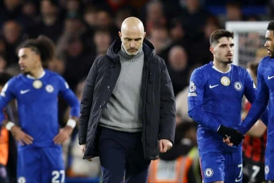 Chelsea sa thải HLV trưởng ngay ngày đầu năm mới
