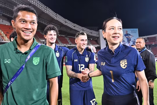 Madam Pang tuyên bố Thái Lan không nhập tịch cầu thủ như Việt Nam