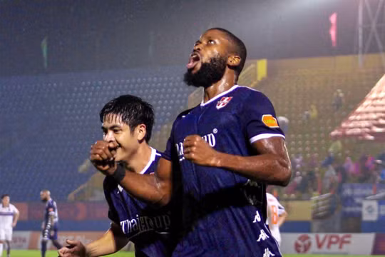 Ngoại binh Hải Phòng FC trải lòng về bóng đá Việt Nam trên báo Brazil