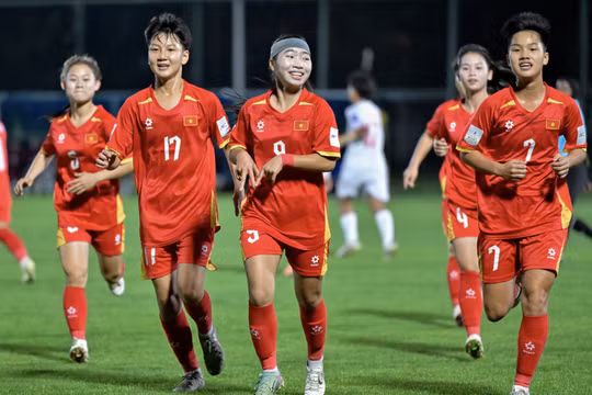 Các cô gái Việt Nam xuất sắc vào tứ kết giải U17 châu Á