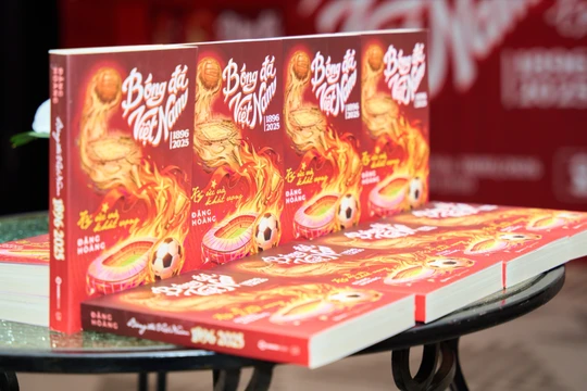 Ra mắt cuốn sách đặc biệt về bóng đá Việt Nam sau gần 130 năm