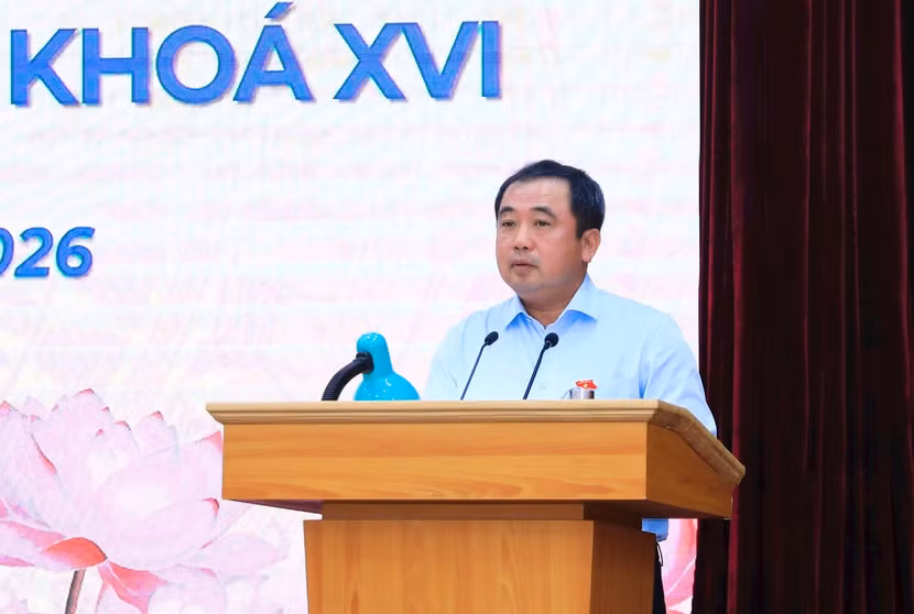 bi-thu-ha-noi2.jpg
