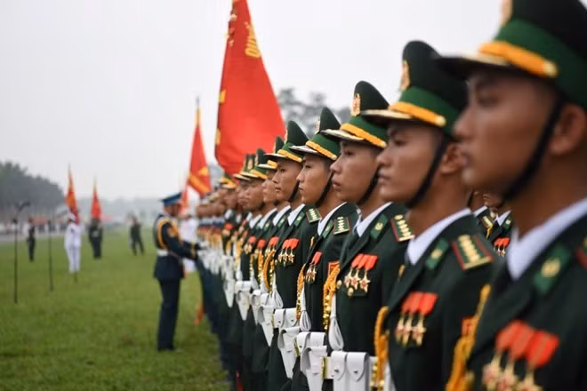 quoc-phong.jpg