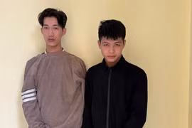 Bắt nóng 2 đối tượng buôn ma túy ngay cổng trường giờ tan học | ATV ngày 2/4/2026