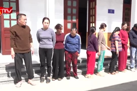 Đột kích sới xóc đĩa lưu động “ẩn” sâu trong rừng