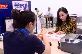 Nhiều người dân ủng hộ việc ngân hàng đóng tài khoản “rác” 