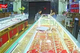 Làm rõ động cơ vụ nghi cướp hiệu vàng 