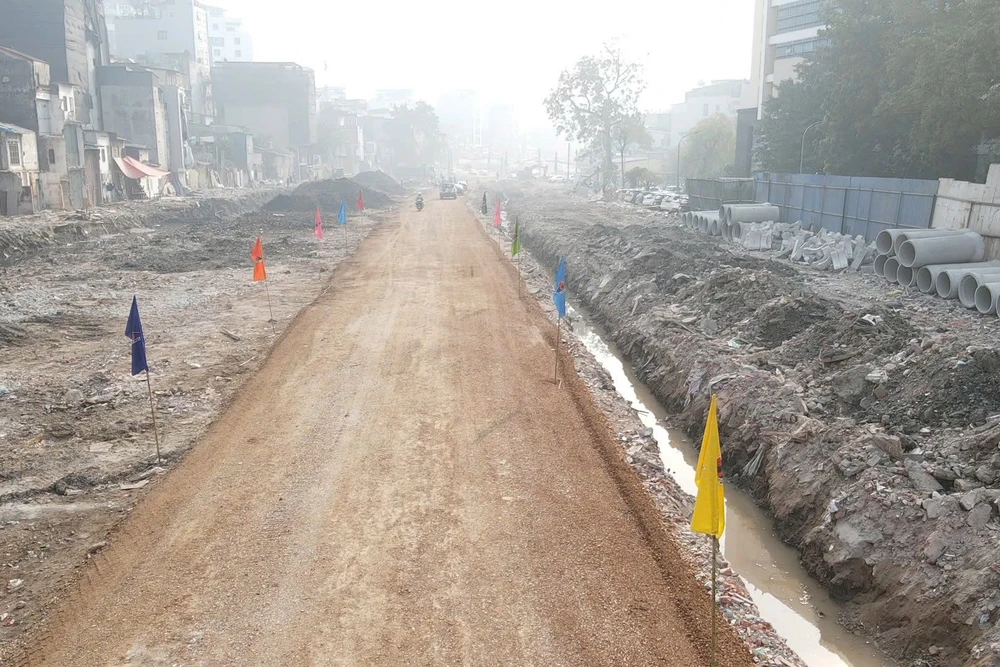 Thông tuyến kỹ thuật đường Vành đai 1 đoạn Hoàng Cầu- Voi Phục