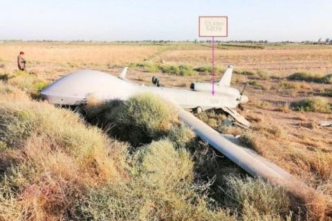 Chiếc MQ-1C Grey Eagle gặp nạn tại Iraq Chiếc MQ-1C Grey Eagle gặp nạn tại Iraq