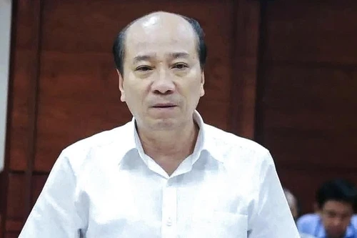 Vì sao nguyên Chủ tịch tỉnh Đắk Lắk nhận quà biếu tiền tỷ nhưng không bị xử lý?