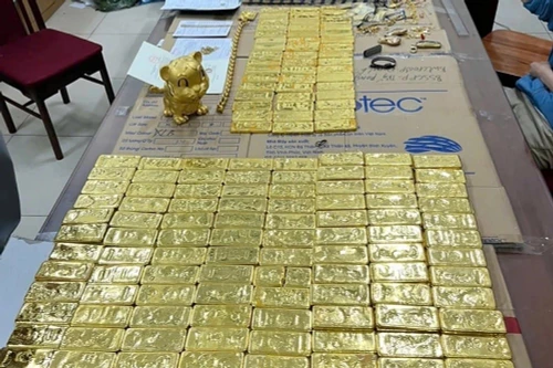 Lượng tài sản “khủng” được bố mẹ và bạn gái Mr Pips “gột rửa”, tẩu tán như thế nào?