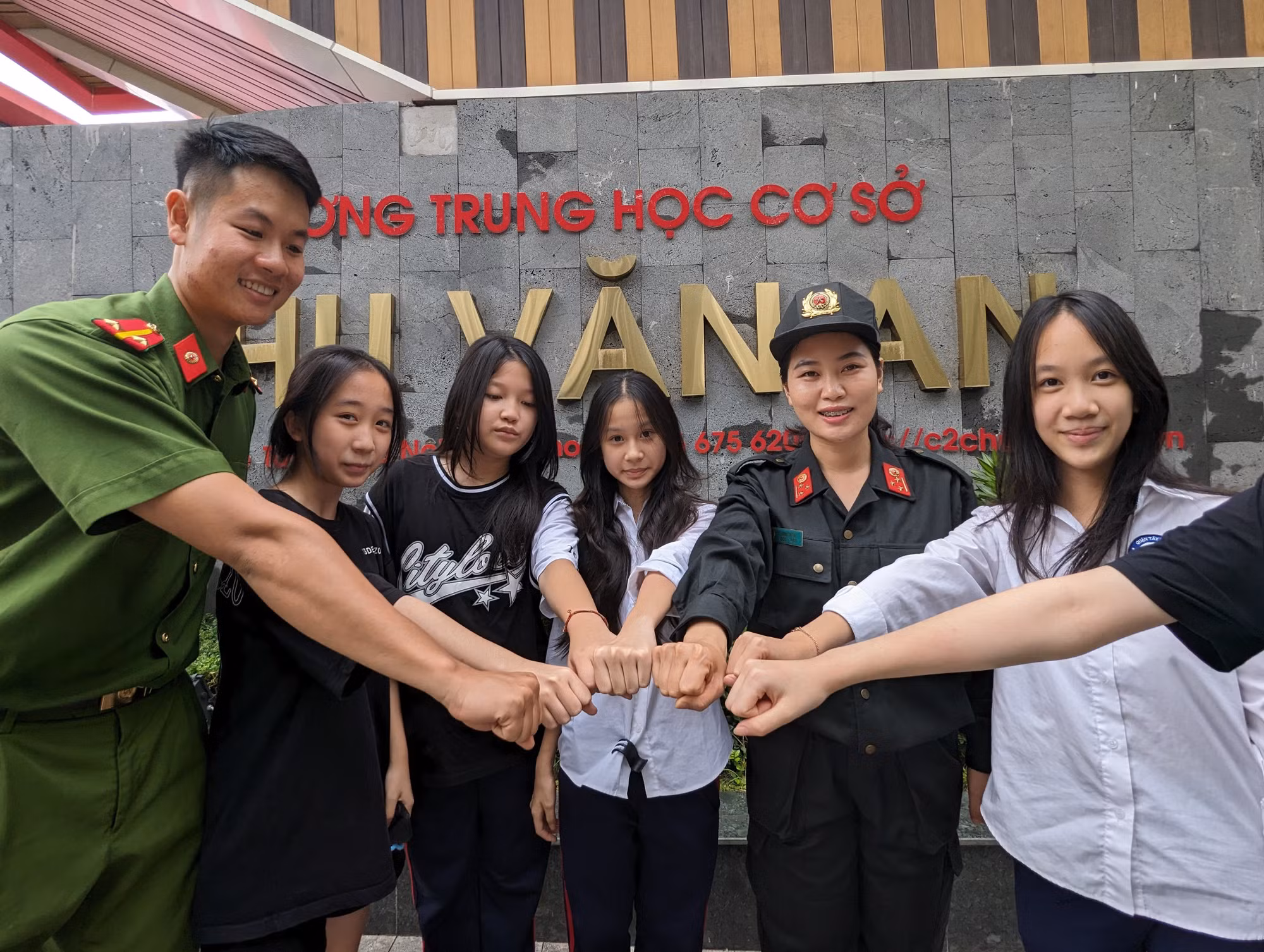 Hành trình gieo bình yên của những người lính cơ động Công an Thủ đô