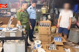 Hà Nội xử lý hàng loạt vi phạm trong kinh doanh, buôn bán