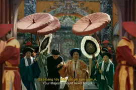 Hình ảnh trong phim "Hoàng hậu cuối cùng"